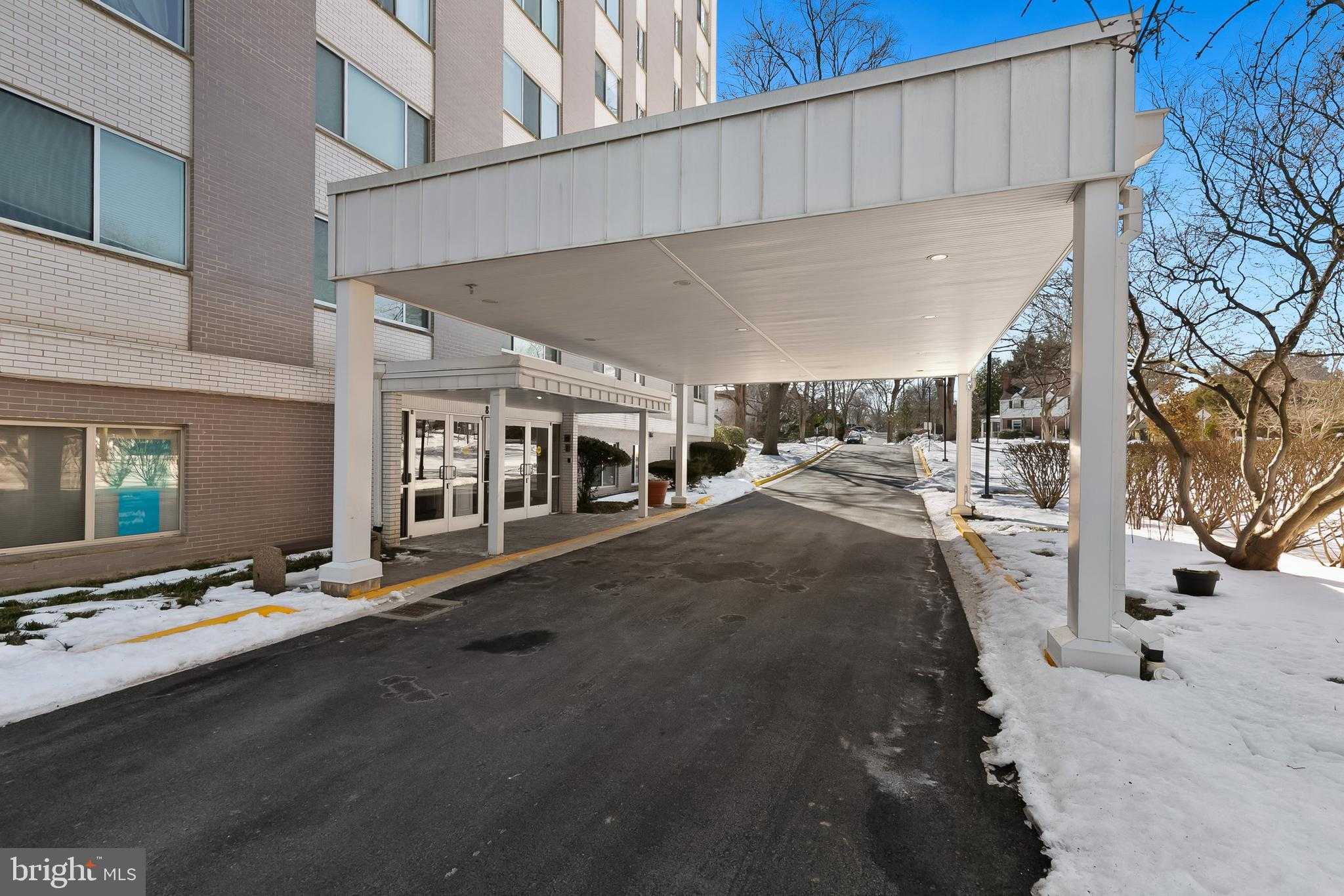 8315 N Brook Ln # 2-1004 photo 24