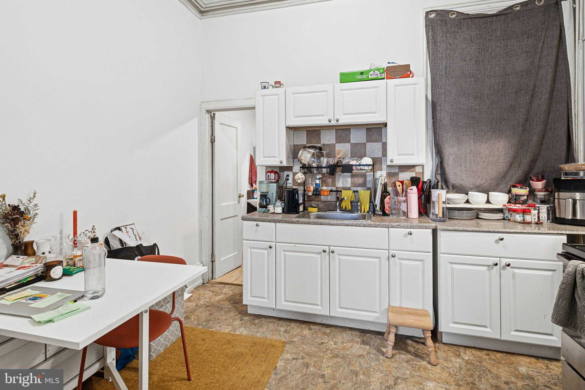 2914 Poplar St photo 14