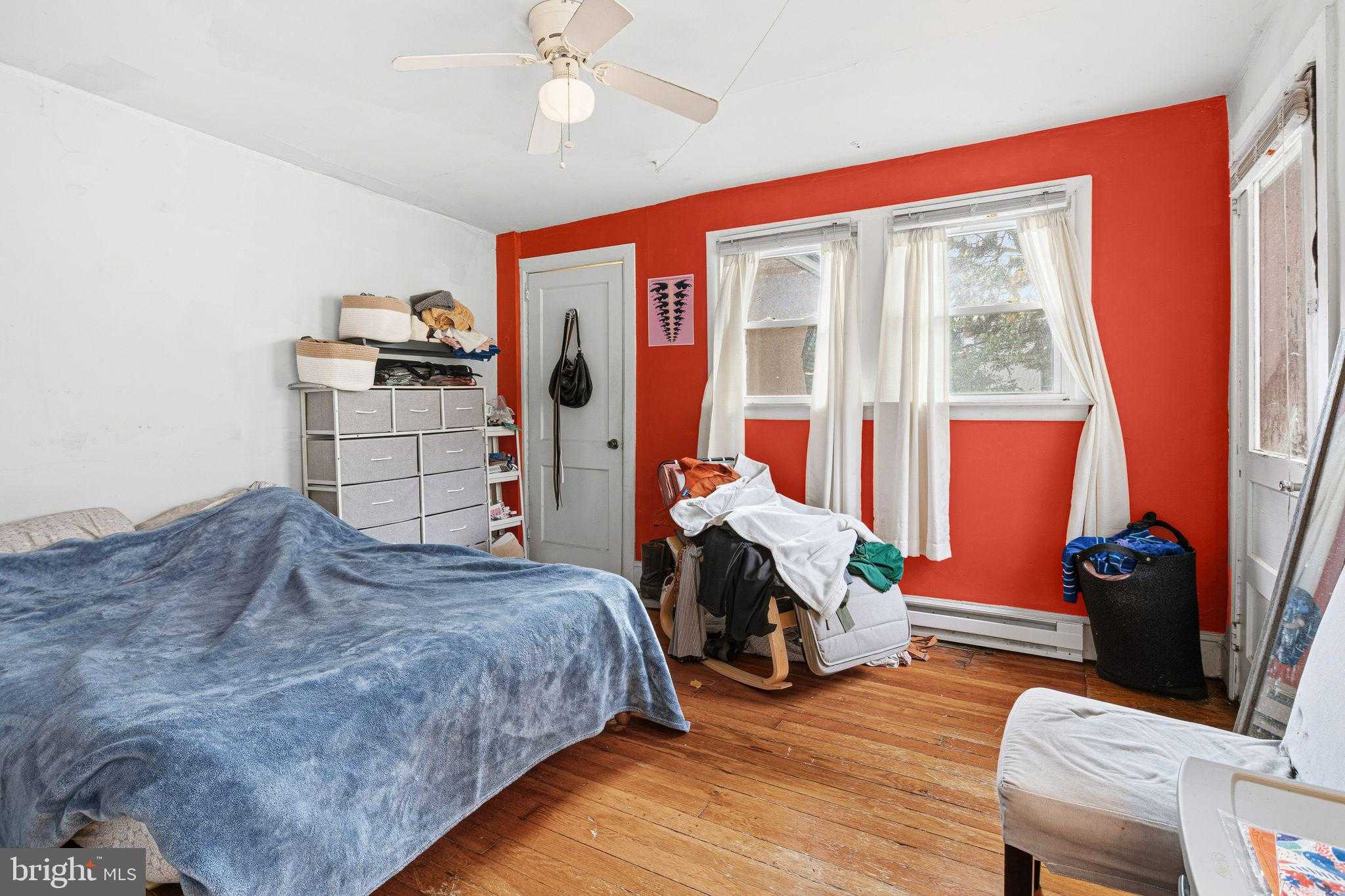 2914 Poplar St photo 9