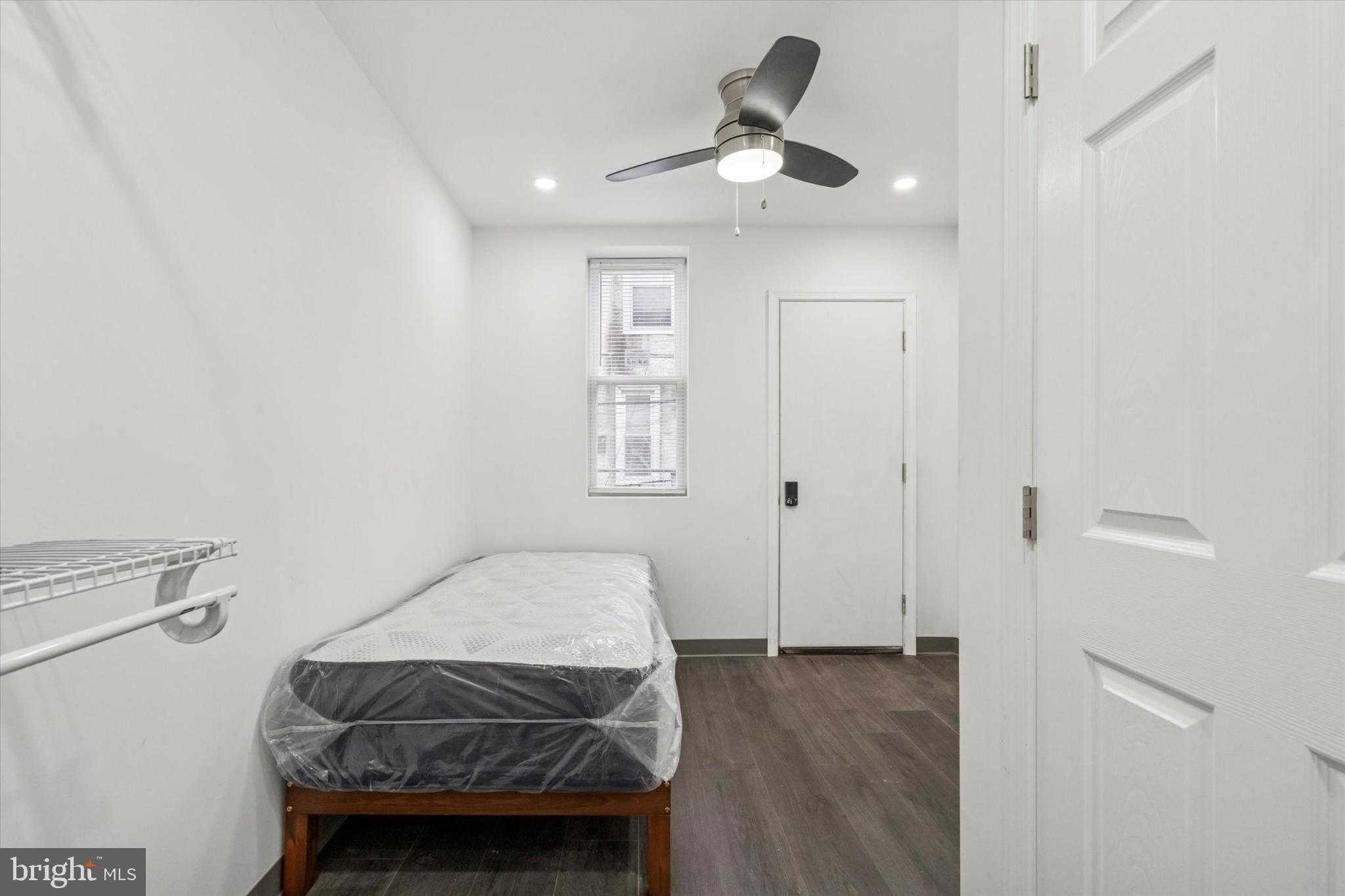 224 E Elkhart St photo 7