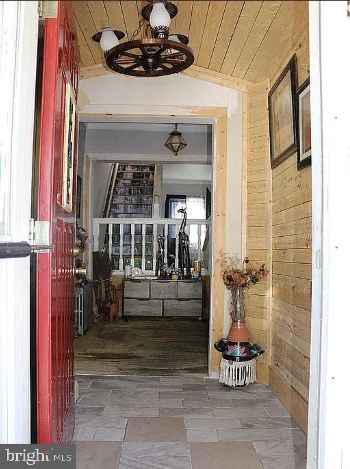 35 W Ogden St photo 4