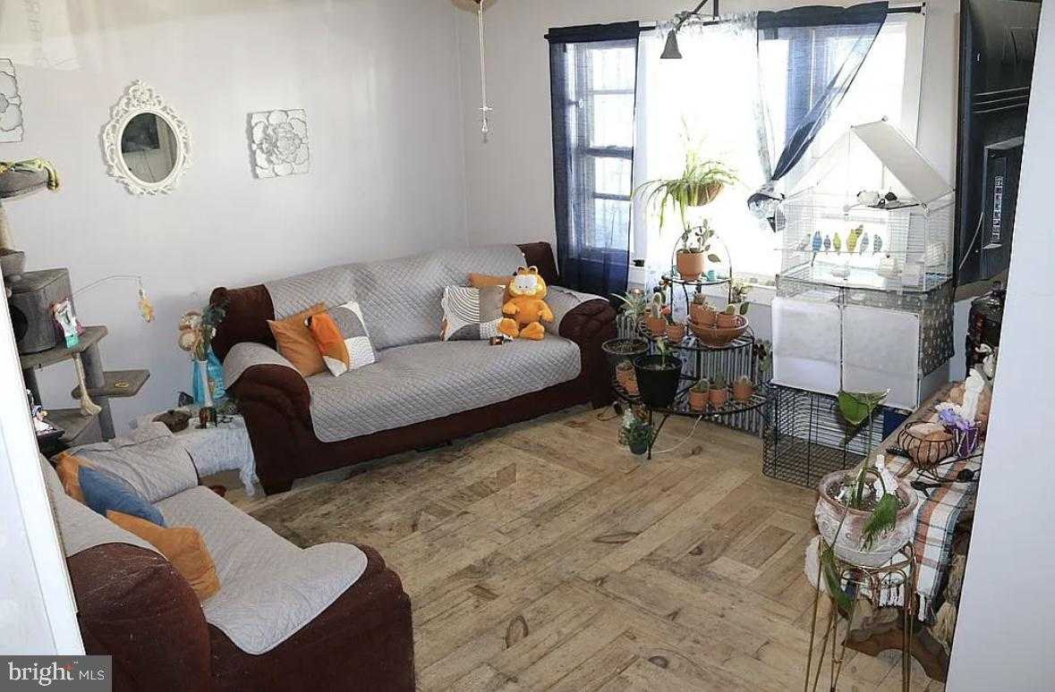 35 W Ogden St photo 6