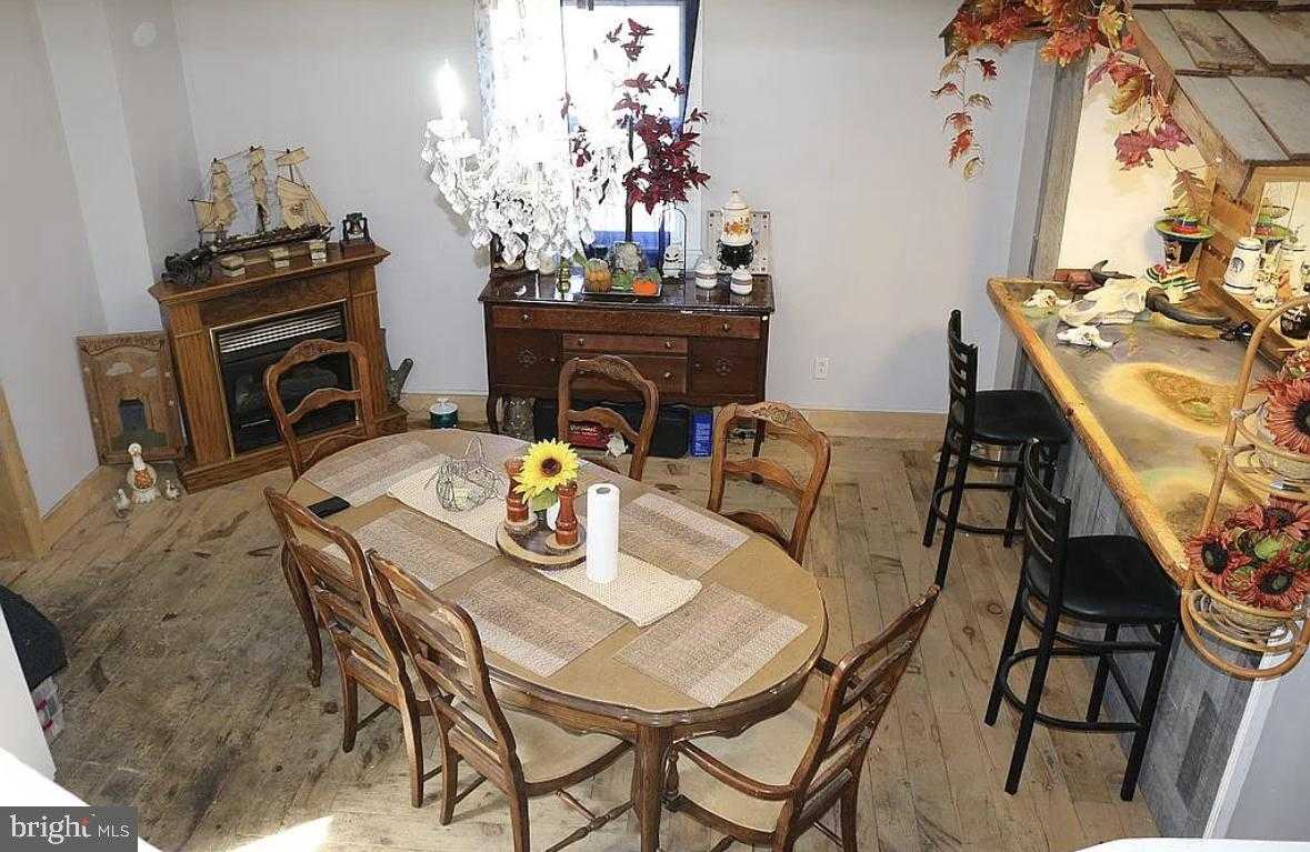 35 W Ogden St photo 8