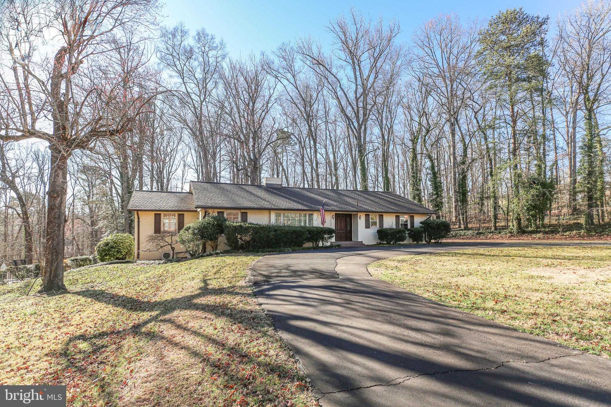 4004 Longwood Dr photo 52