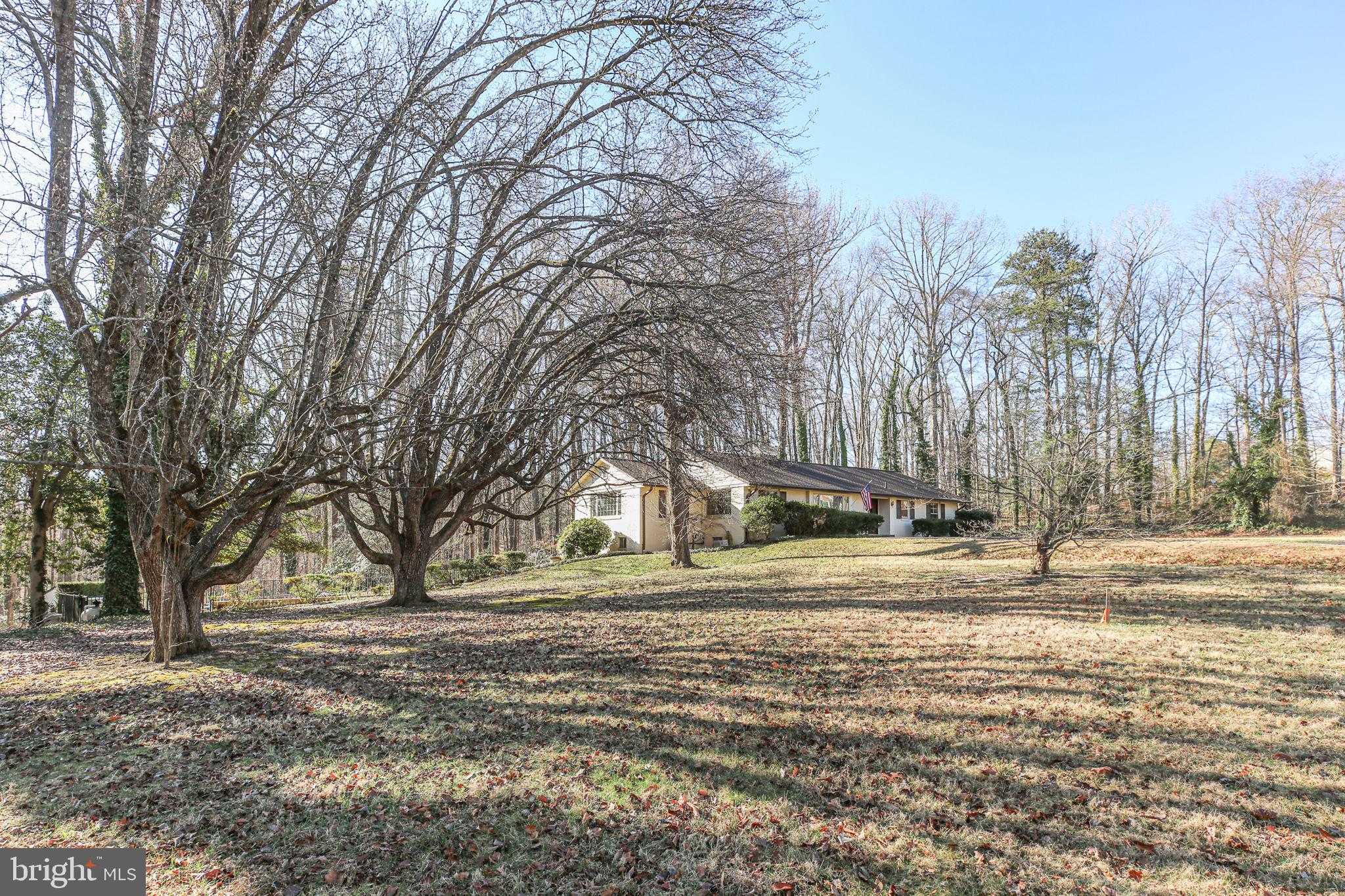 4004 Longwood Dr photo 53