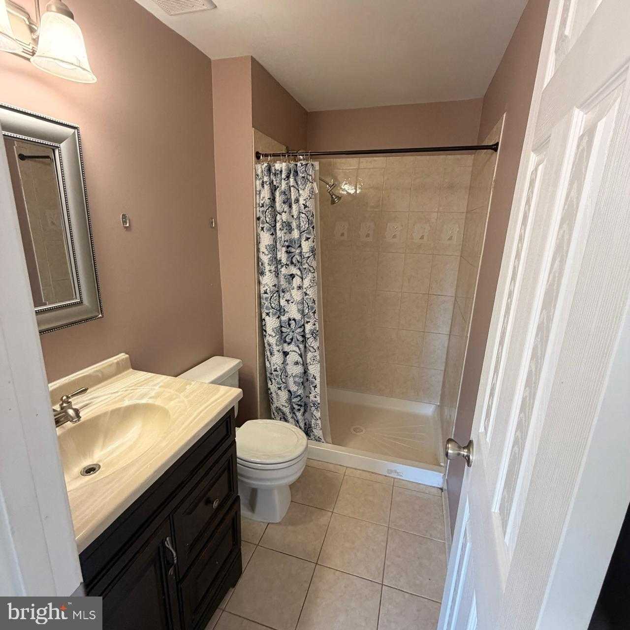 100 Marcum CT photo 7