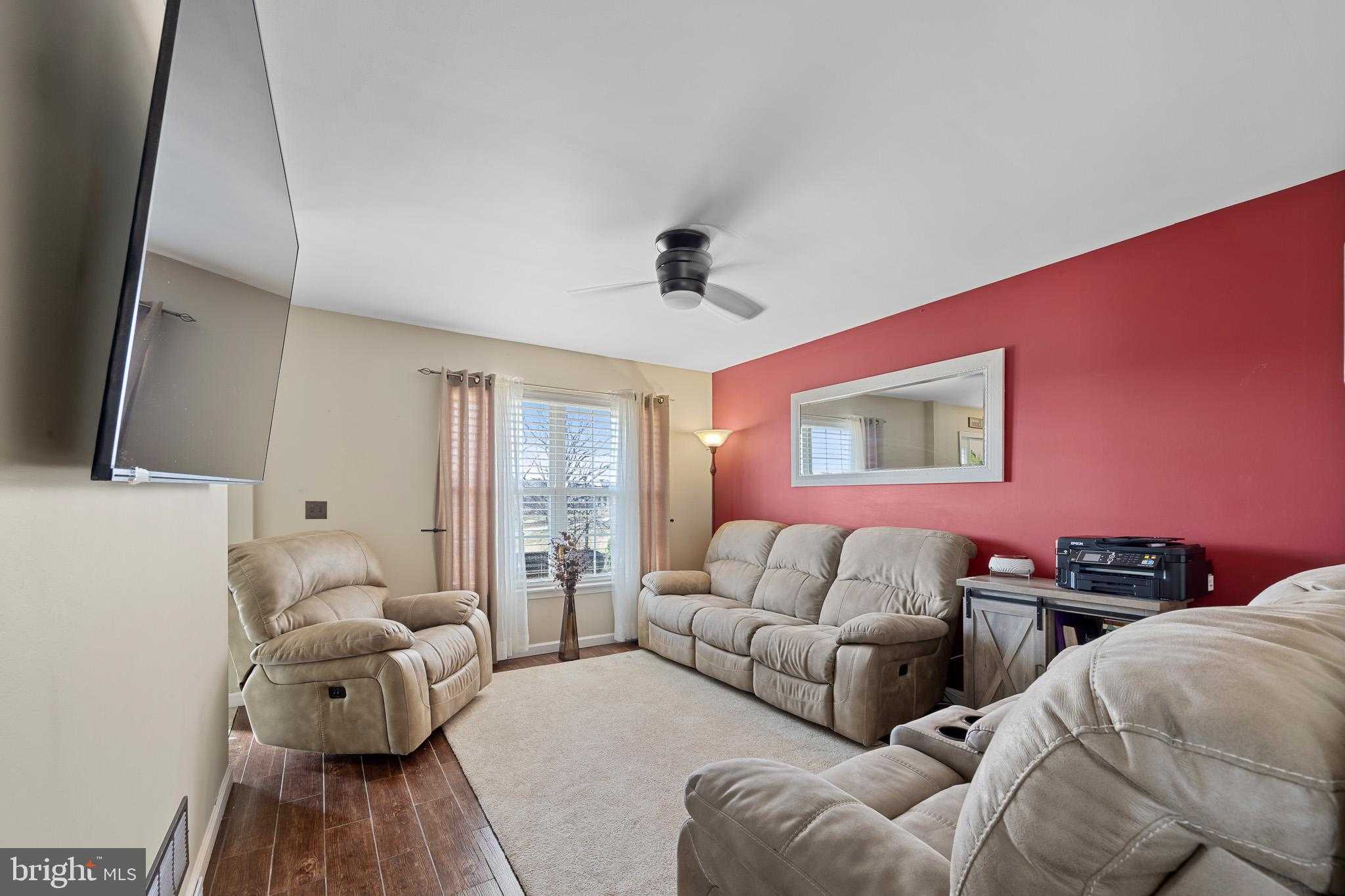 311 Stacia Way photo 14