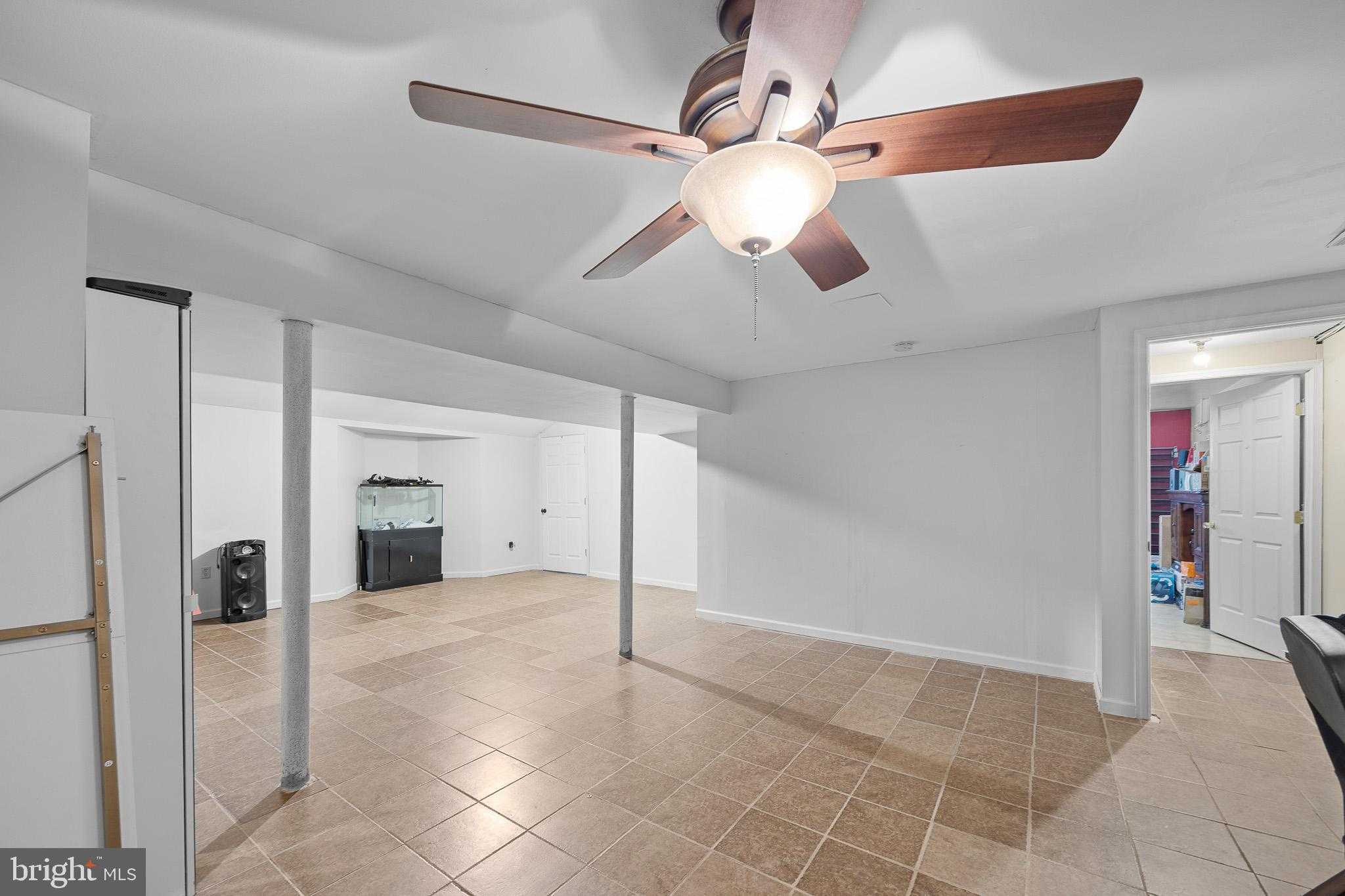 311 Stacia Way photo 37