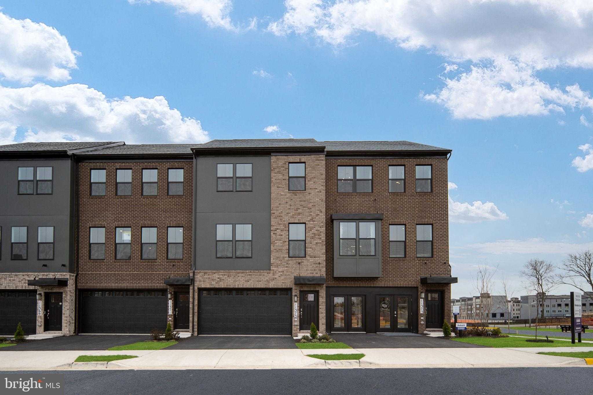 11365 Hypatia Loop photo 2