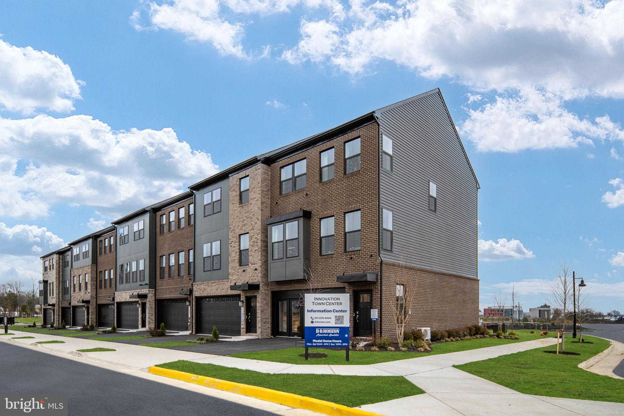 11365 Hypatia Loop photo 3