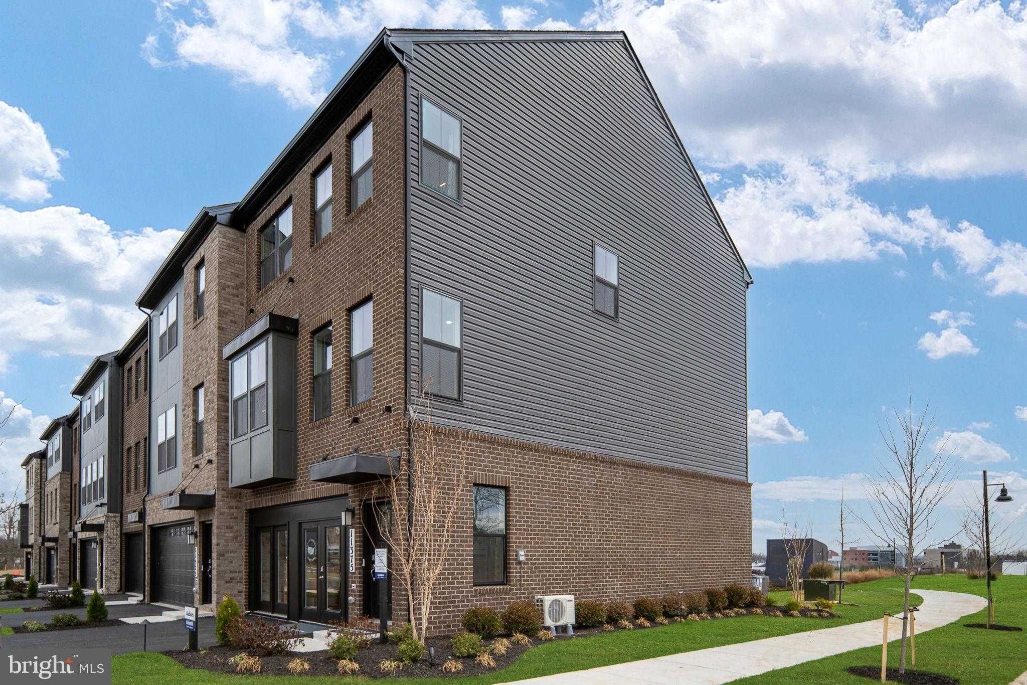 11365 Hypatia Loop photo 6