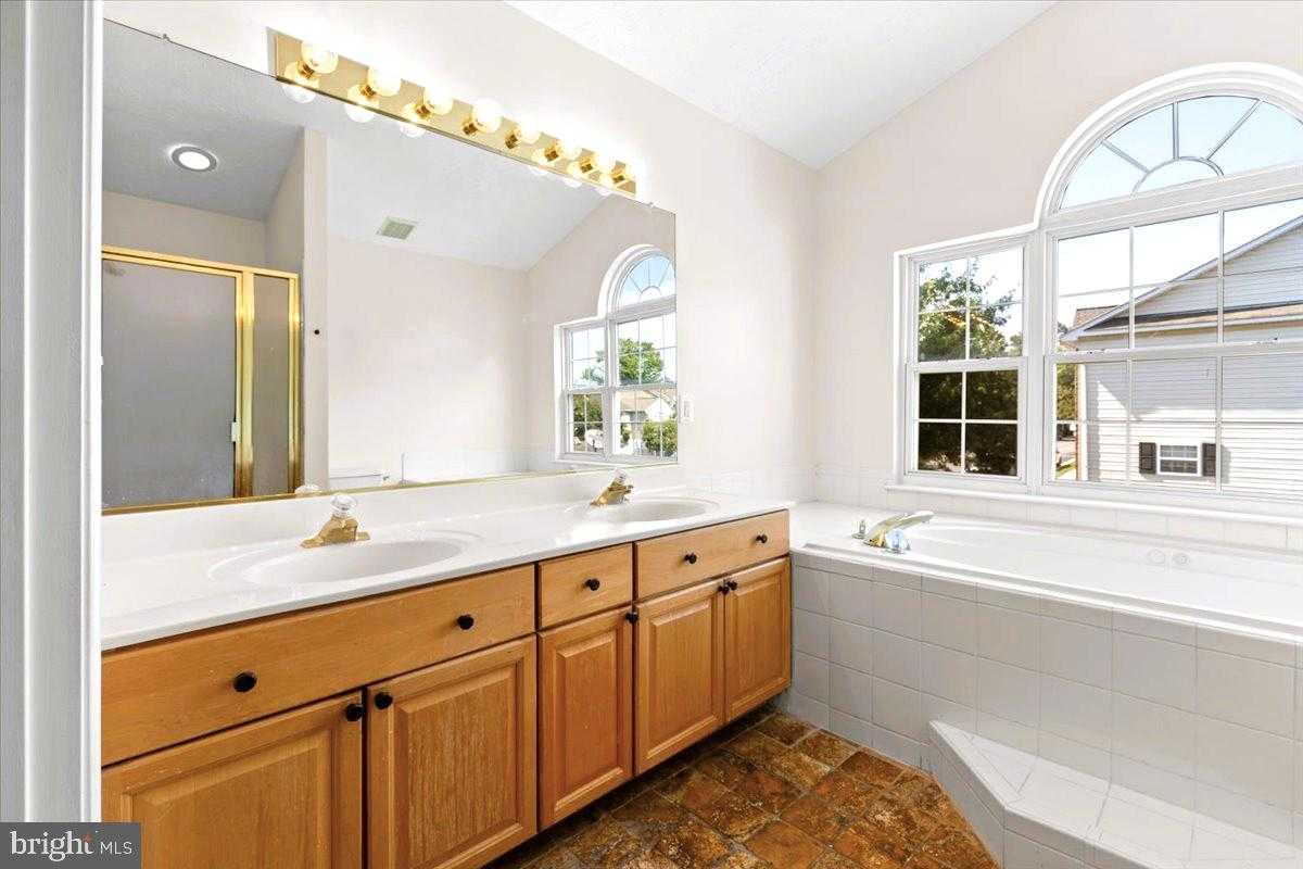 12800 Center Park Way photo 20