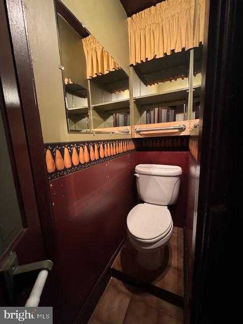 11 N Wayne St photo 39