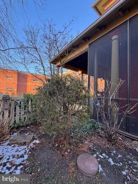 11 N Wayne St photo 47