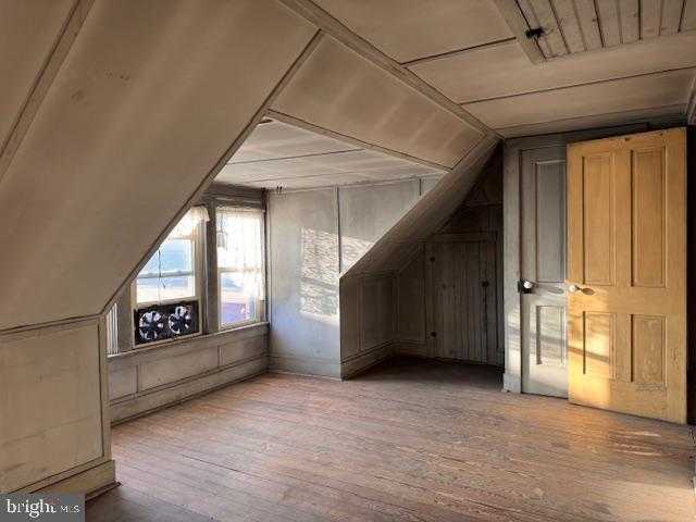 11 N Wayne St photo 68