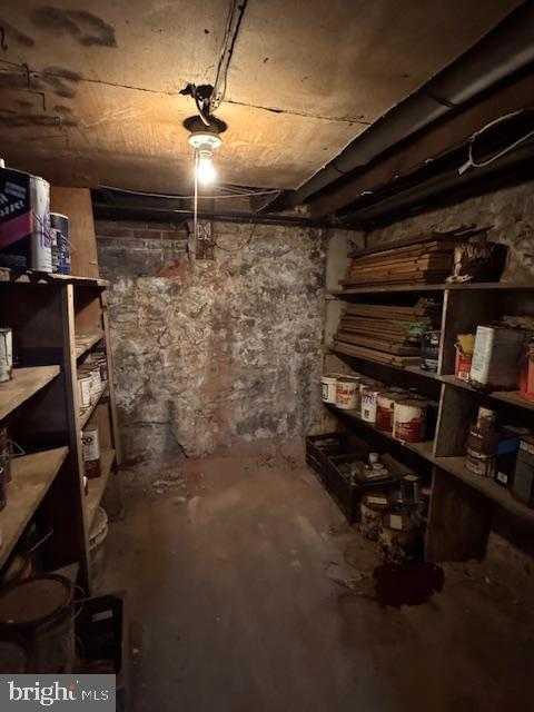 11 N Wayne St photo 73