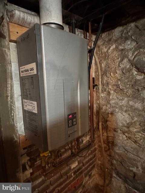 11 N Wayne St photo 74