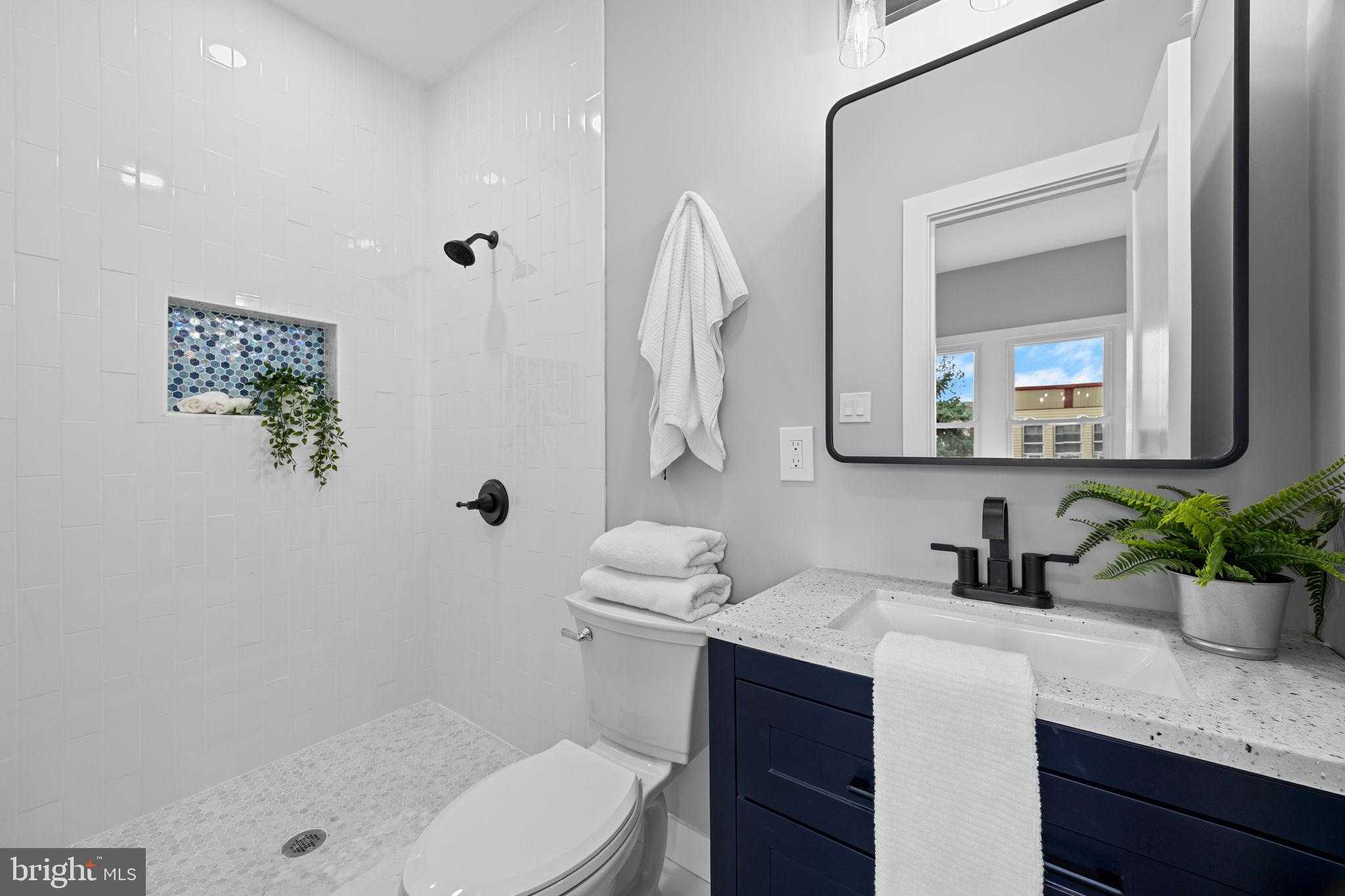 1030 S Frazier St photo 17