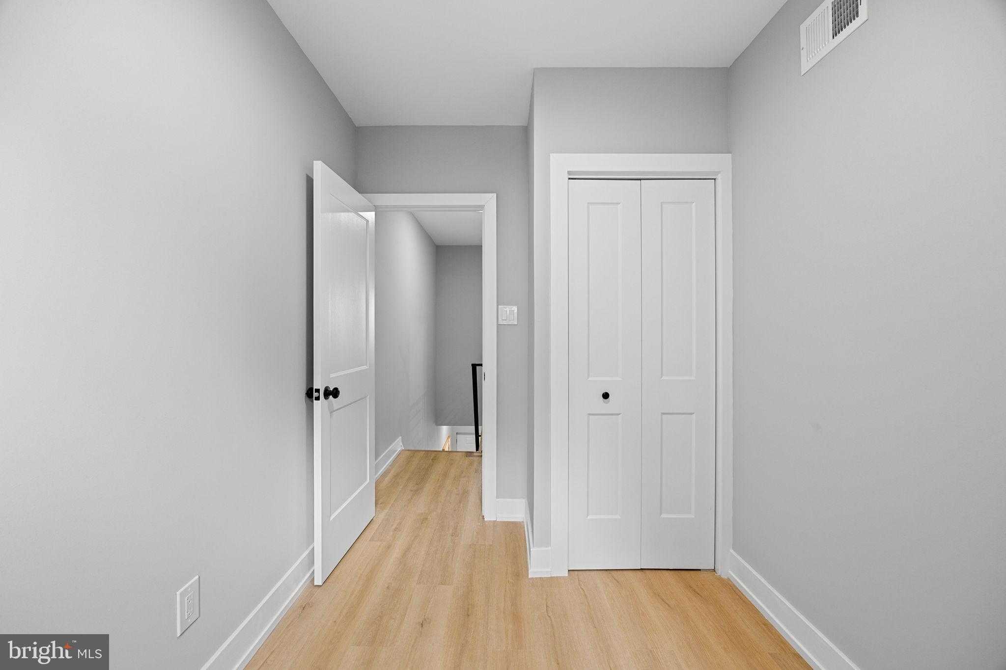 1030 S Frazier St photo 20