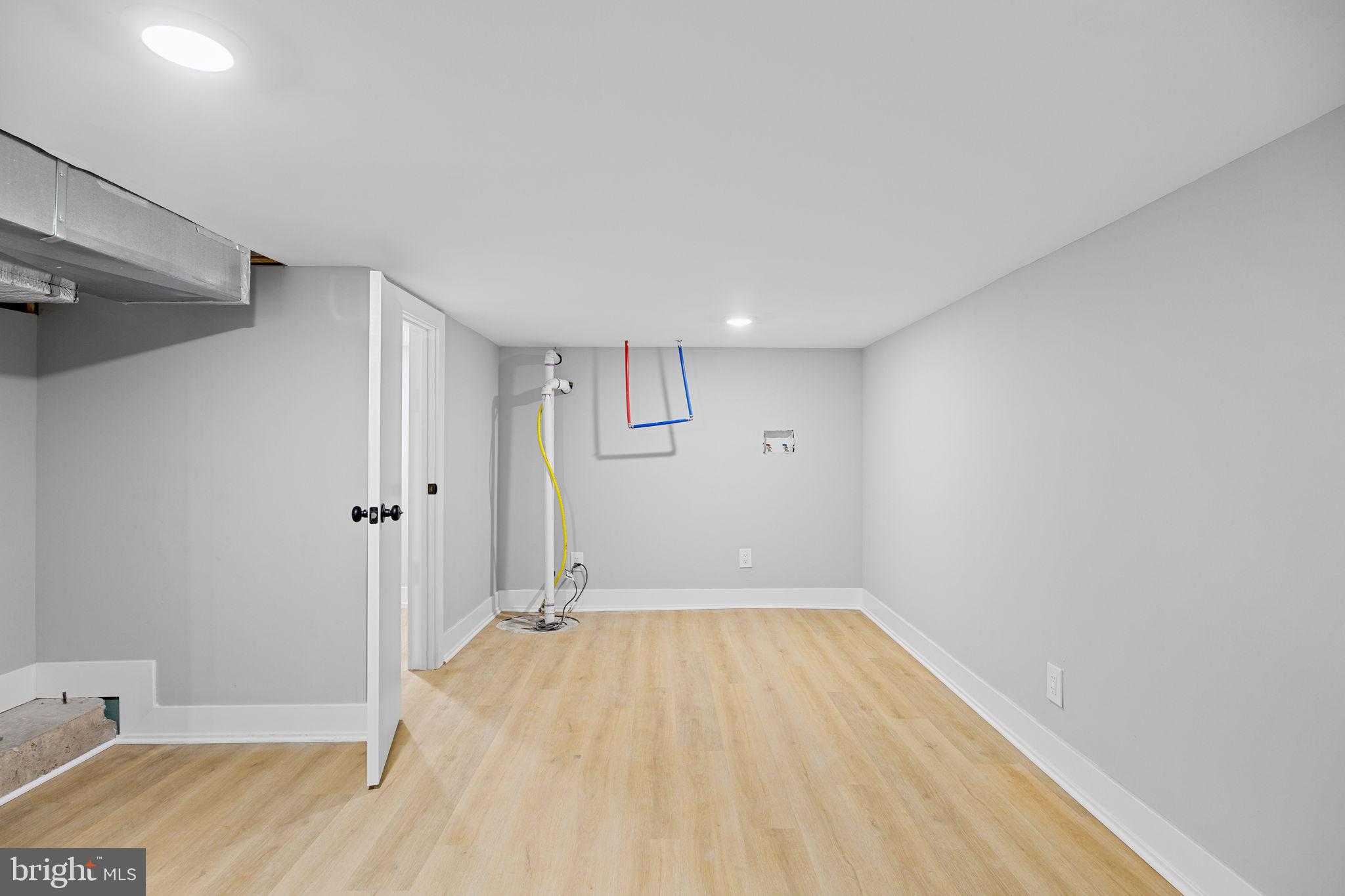 1030 S Frazier St photo 25