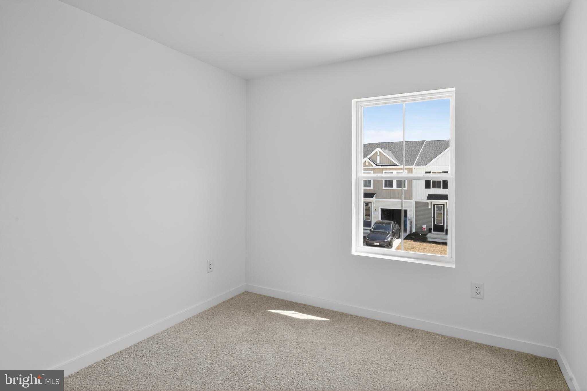 214 Clement Loop photo 24