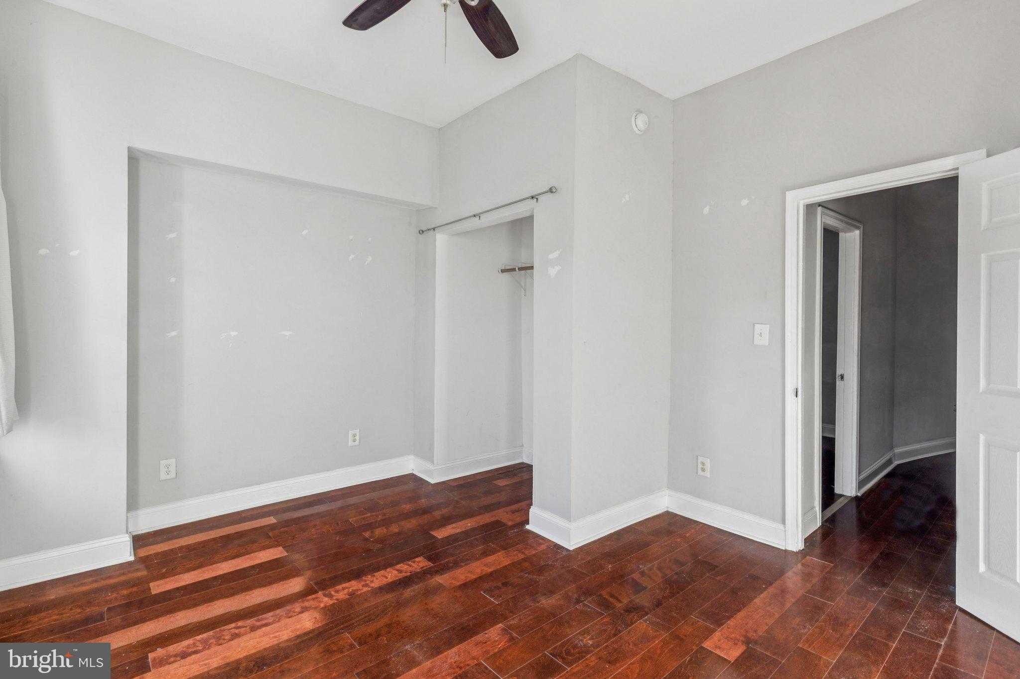 1632 N Dover St photo 10