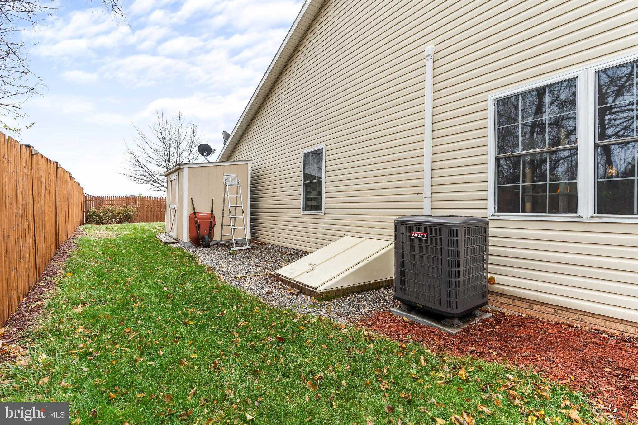 18757 Mesa Ter photo 27