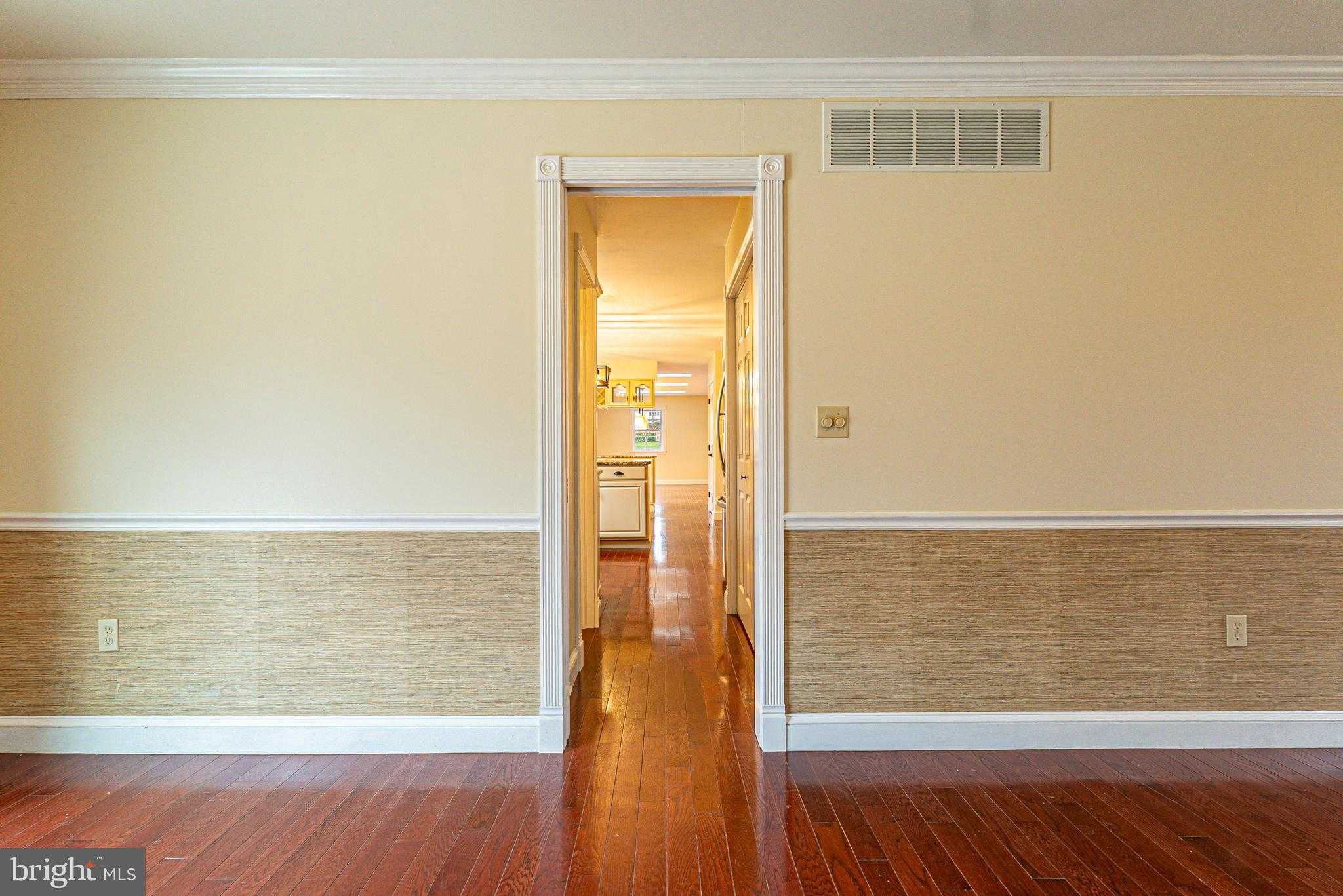 18643 Rose Hill Dr SW photo 20