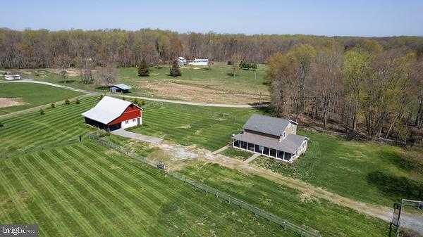 240 Randalia Rd photo 5