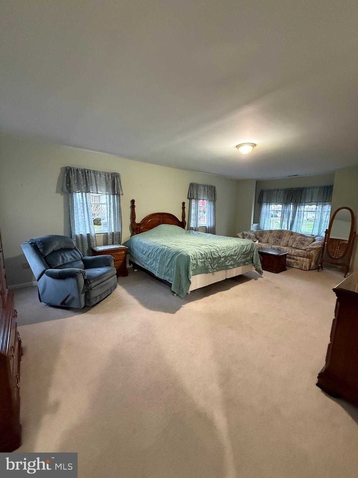 4312 Yorktown Dr photo 13