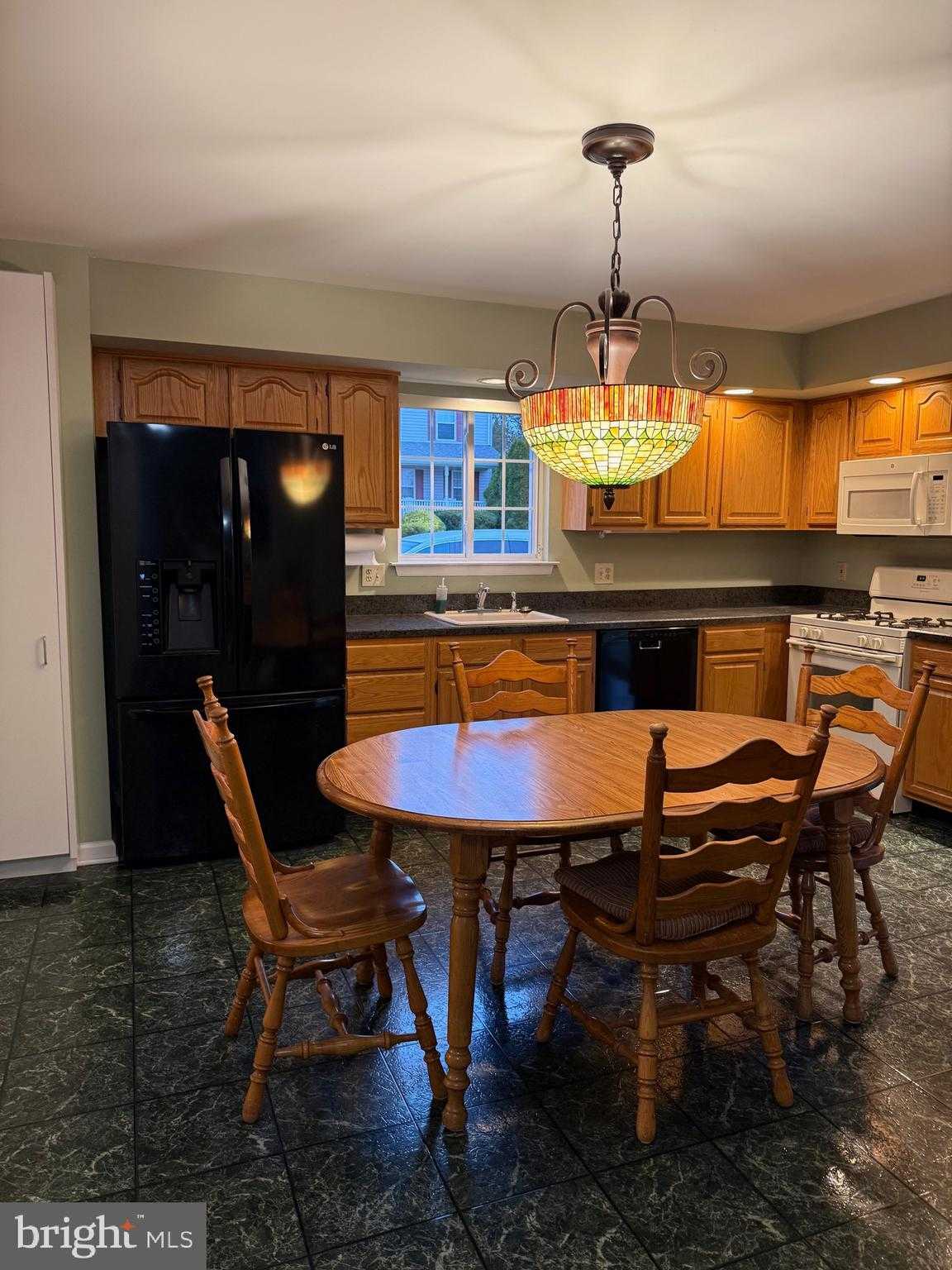 4312 Yorktown Dr photo 8