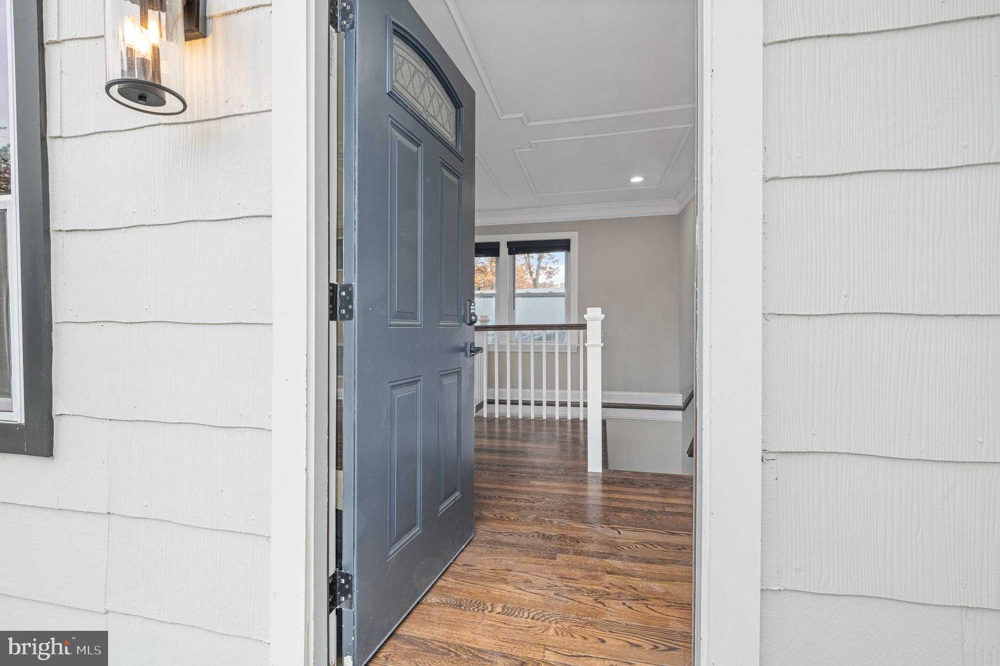 9217 Fowler Ln photo 3