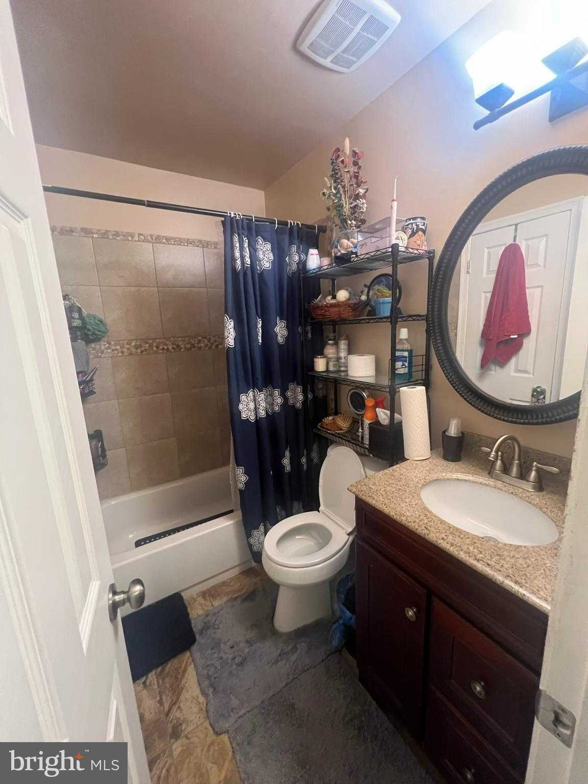 3055 Shepperton Ter photo 17