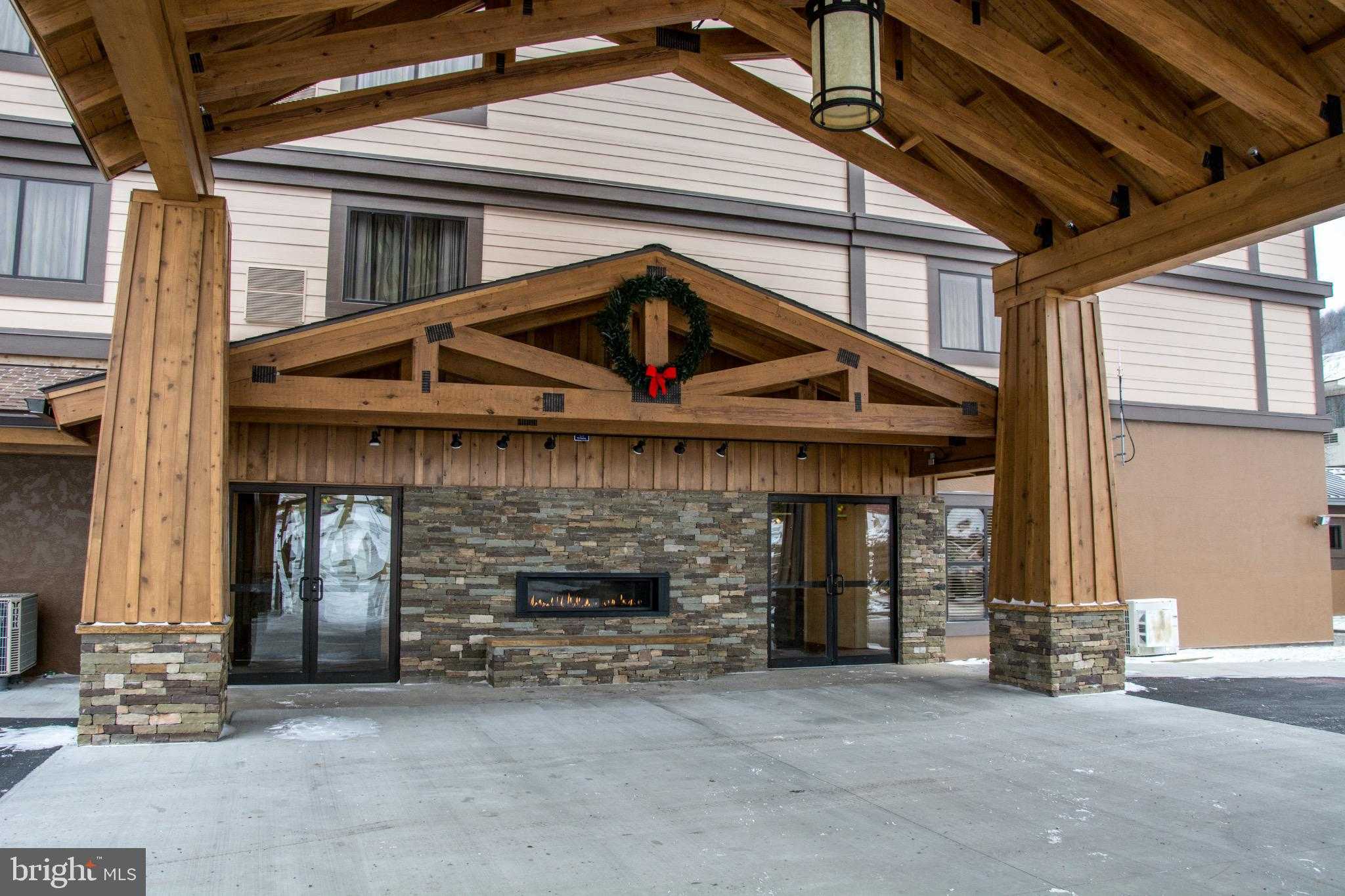 290 Marsh Hill Rd # 319c photo 27