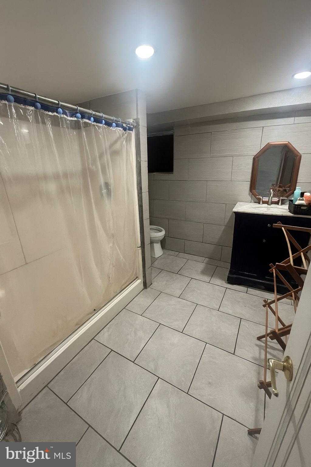 609 E Allegheny Ave # 11 photo 9