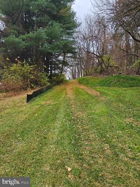 18 Lineboro Rd photo 4