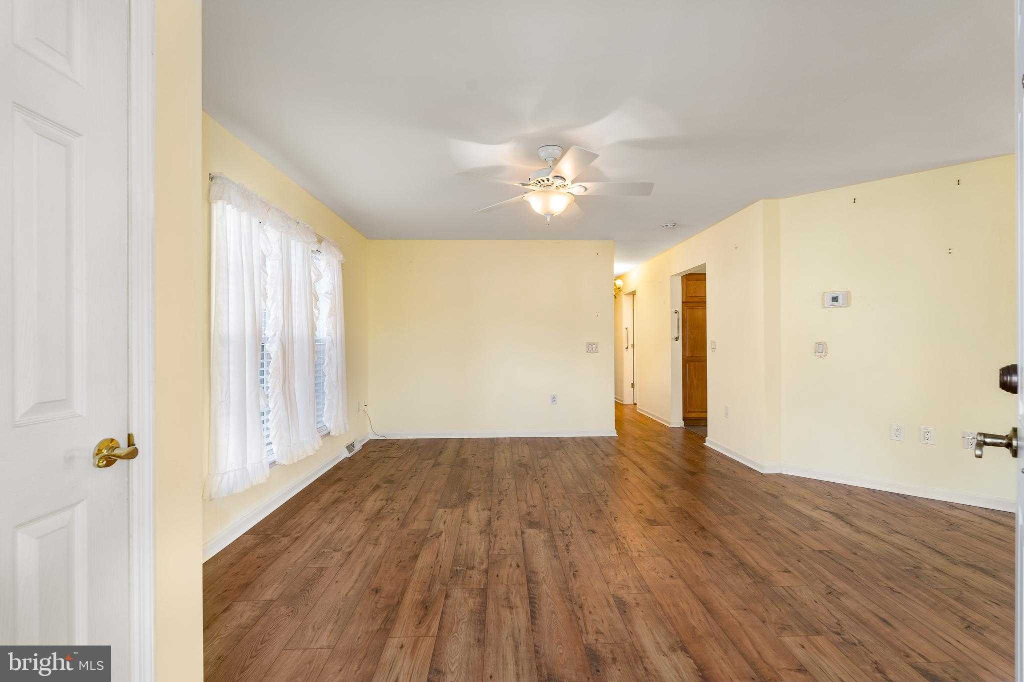 103 Curry Ave photo 11