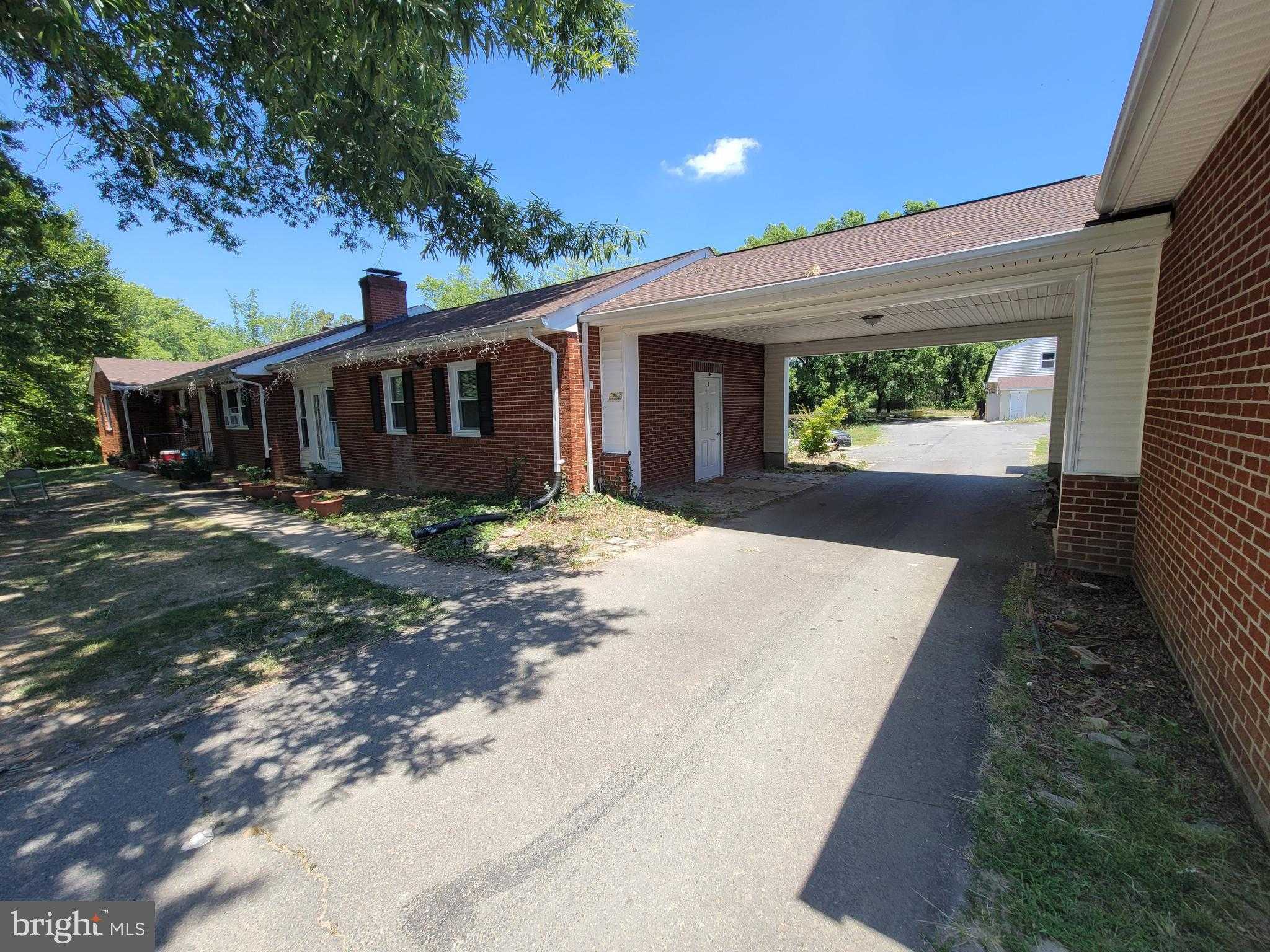 3736 Massaponax Church Rd photo 2