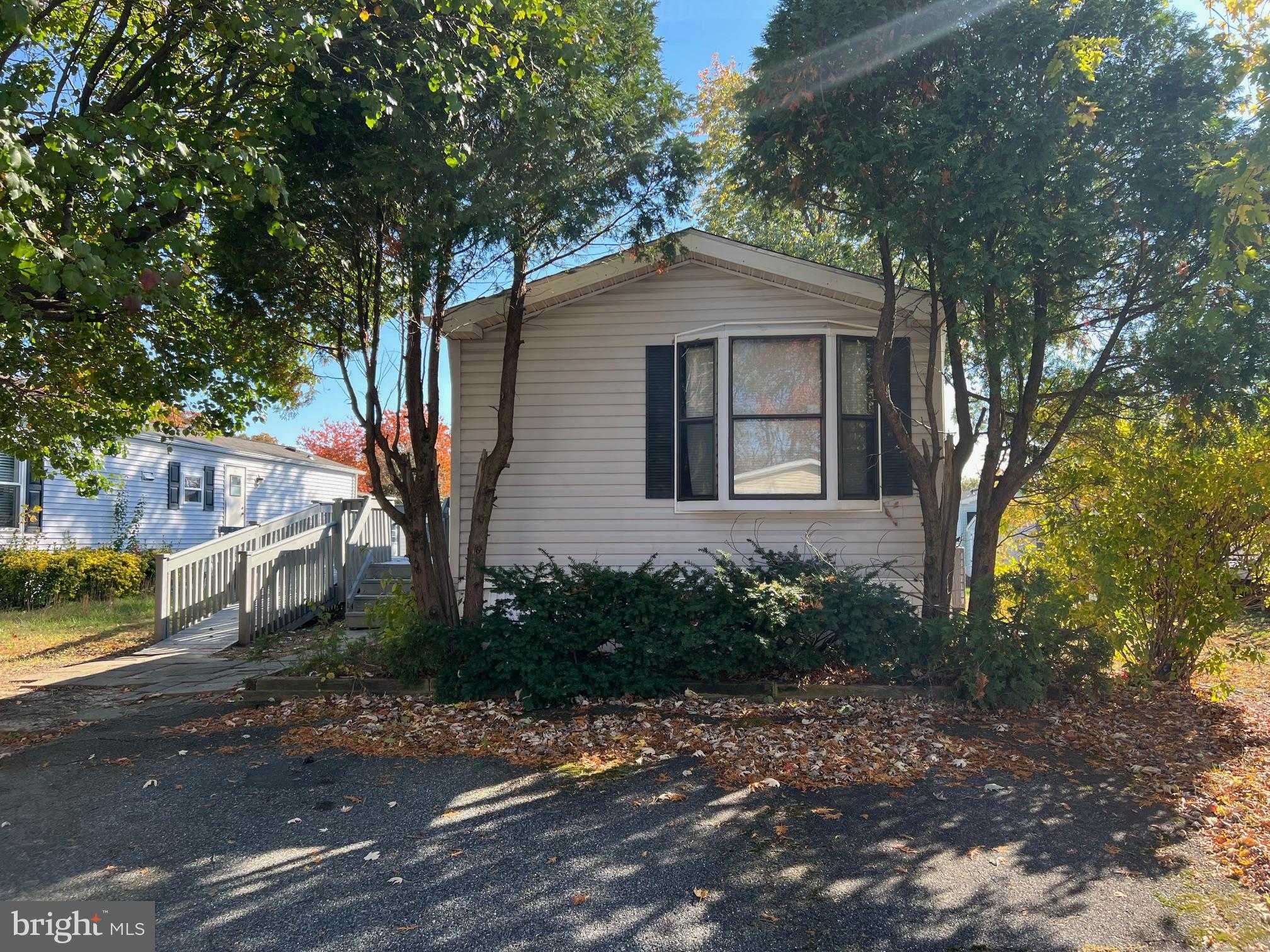 136 Rodeo Cir photo 4