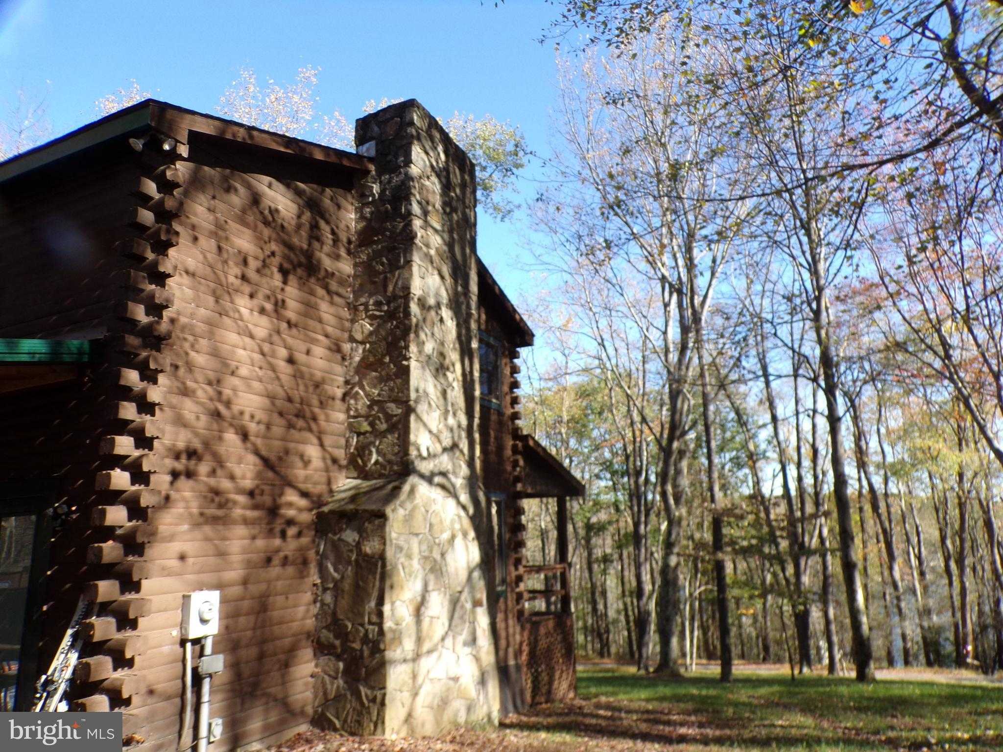 519 Paradise Hts photo 3