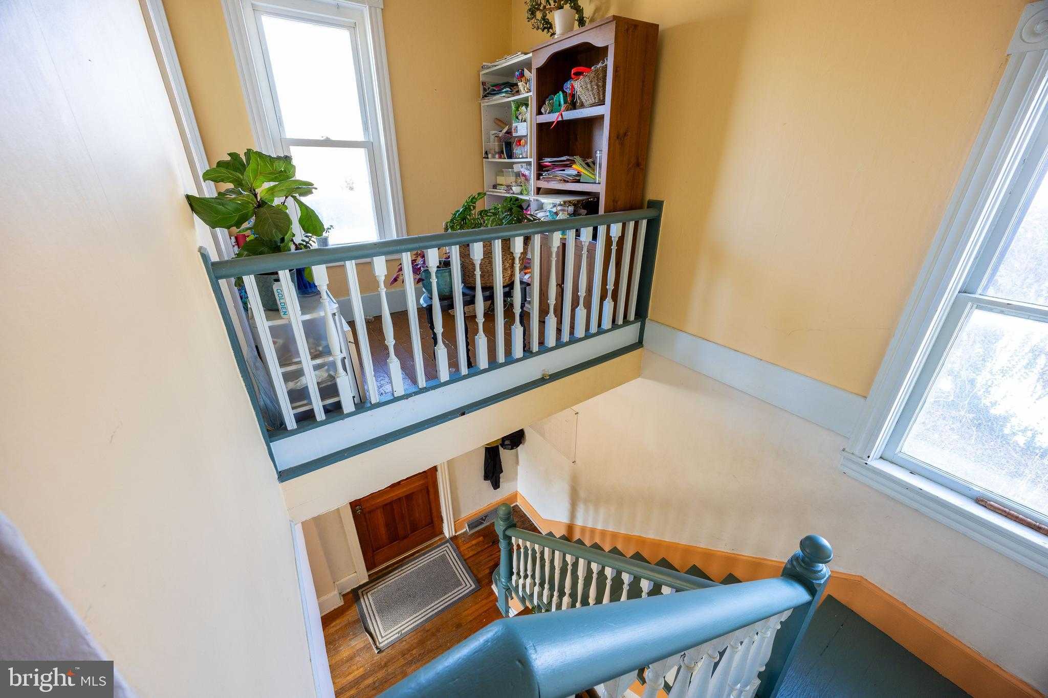 76 Zorger St photo 9