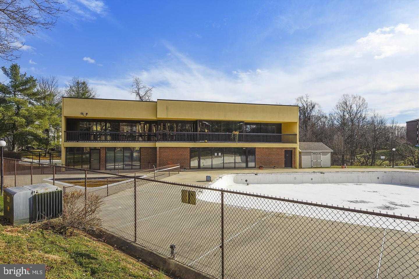 15603 Dorset Rd # 17 photo 19