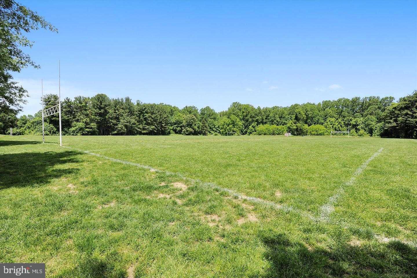 15603 Dorset Rd # 17 photo 29