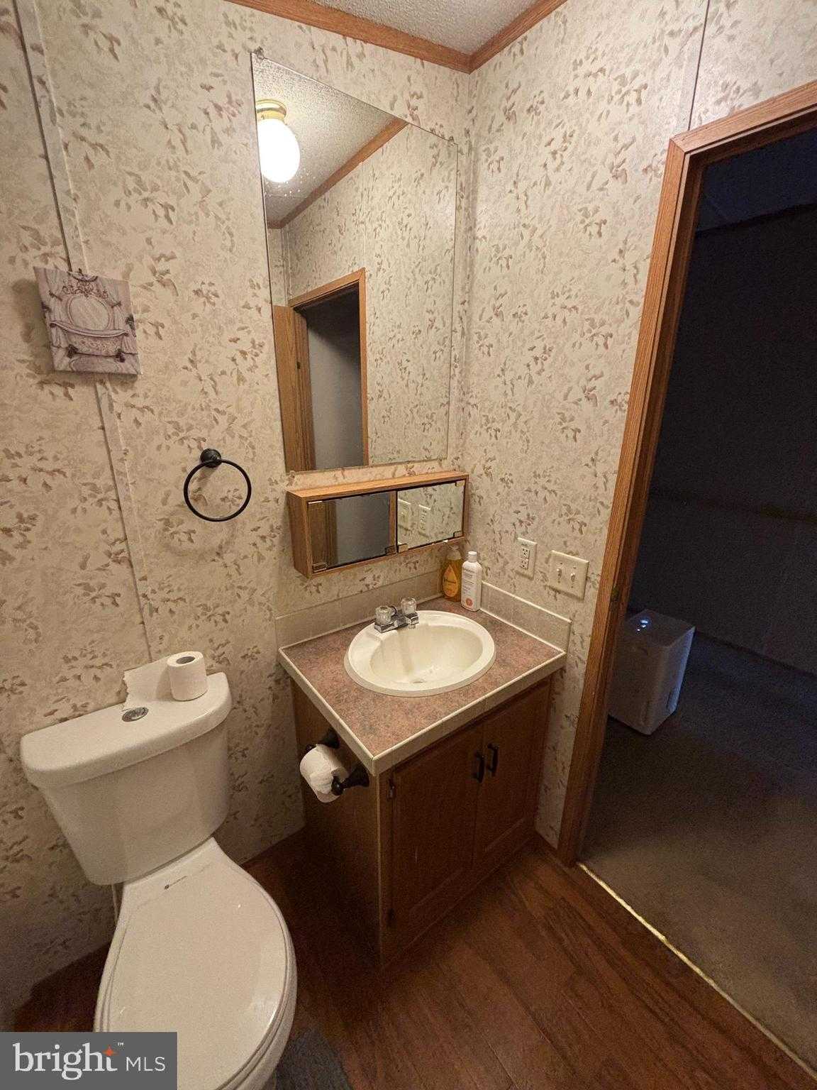 4328 Dover Dr photo 13