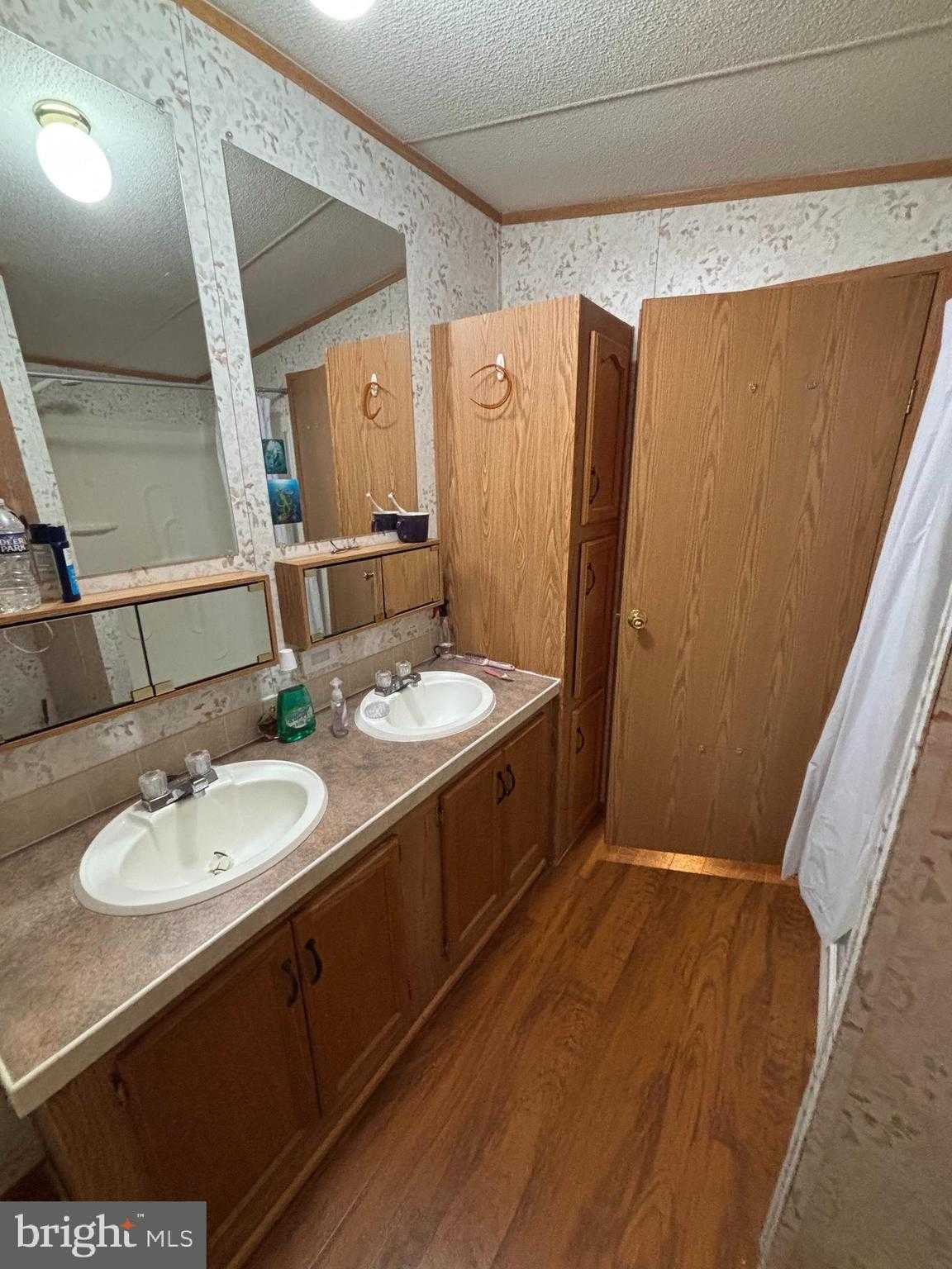 4328 Dover Dr photo 17