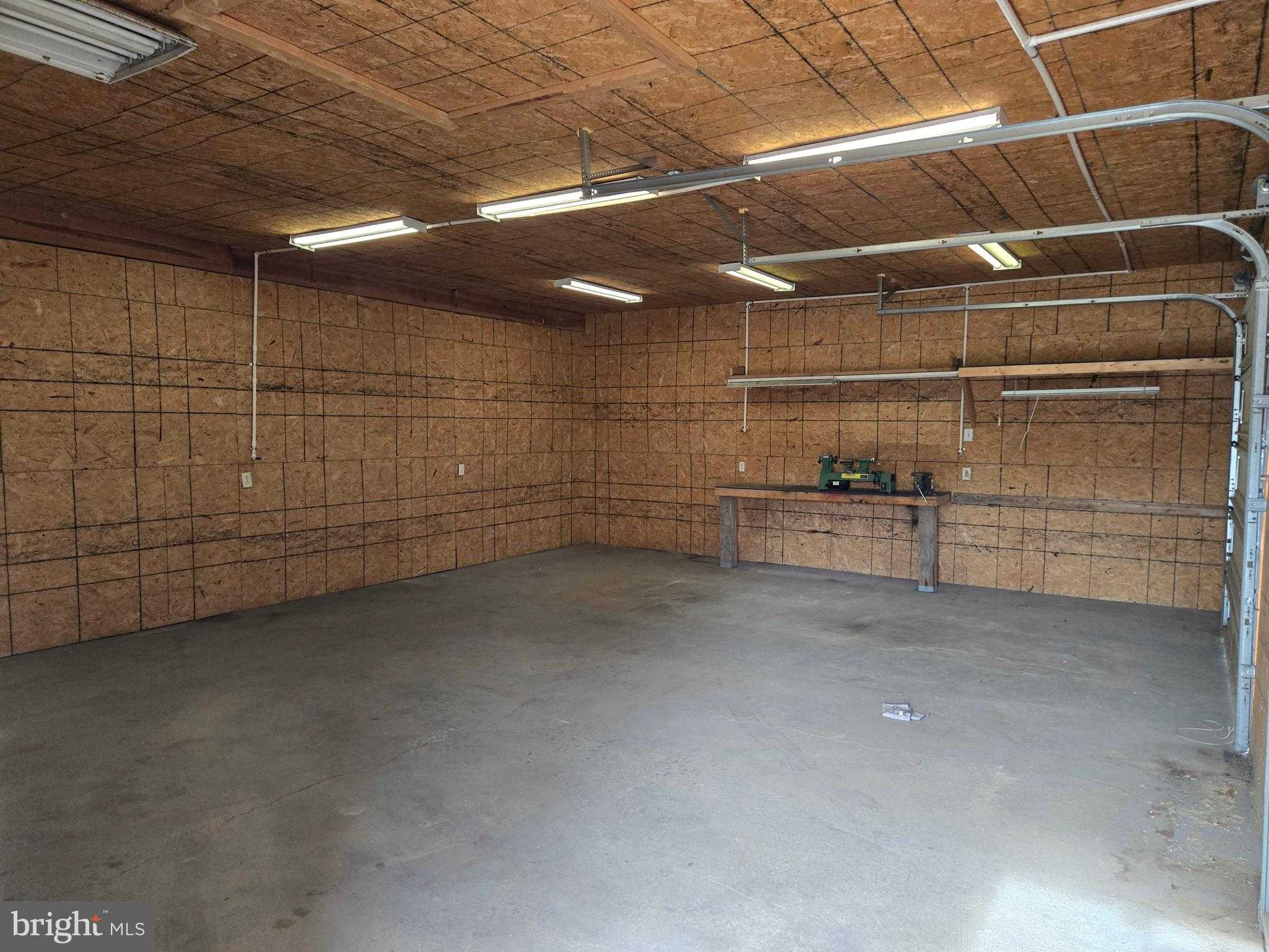 70 Kathys Ln photo 13