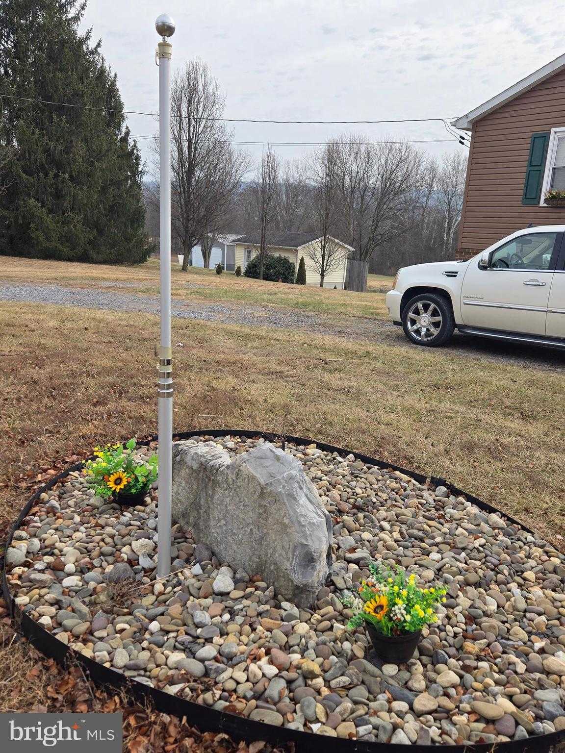 70 Kathys Ln photo 5