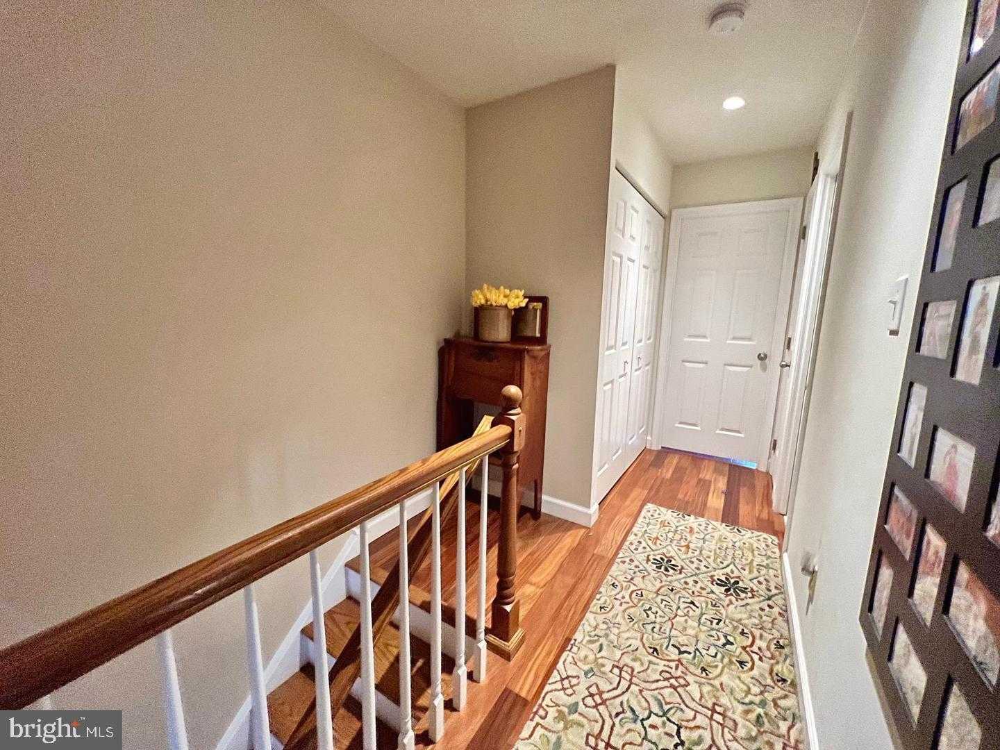 501 Stonybrook Dr # 501 photo 11