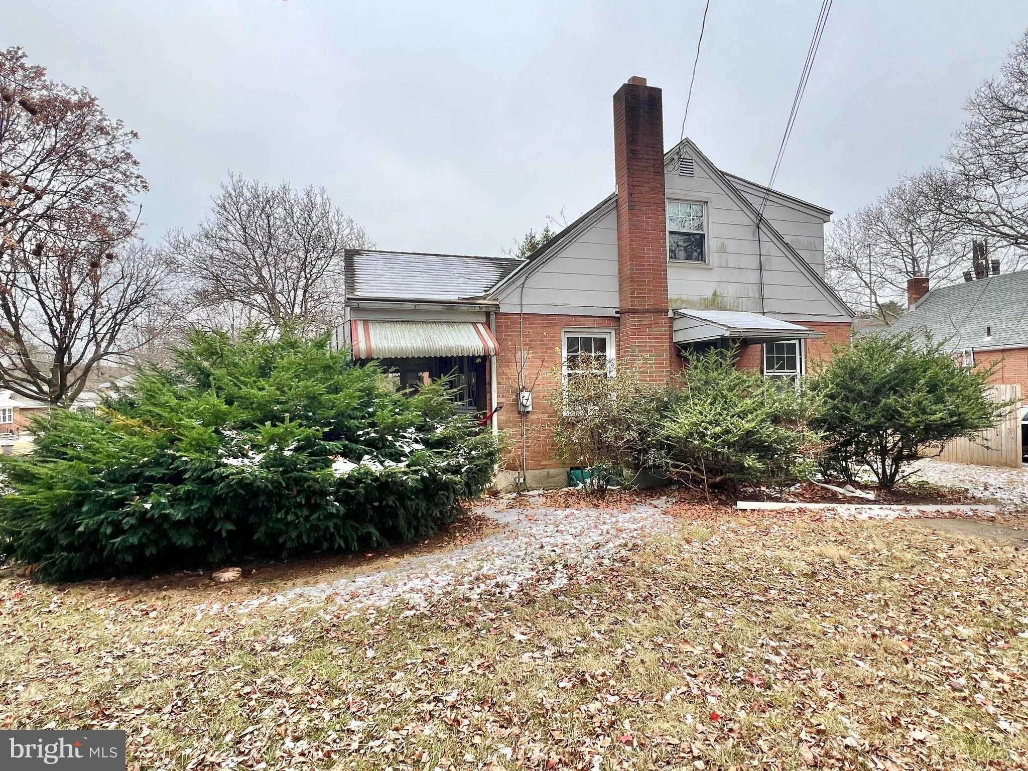 1703 Palmer Ave photo 2