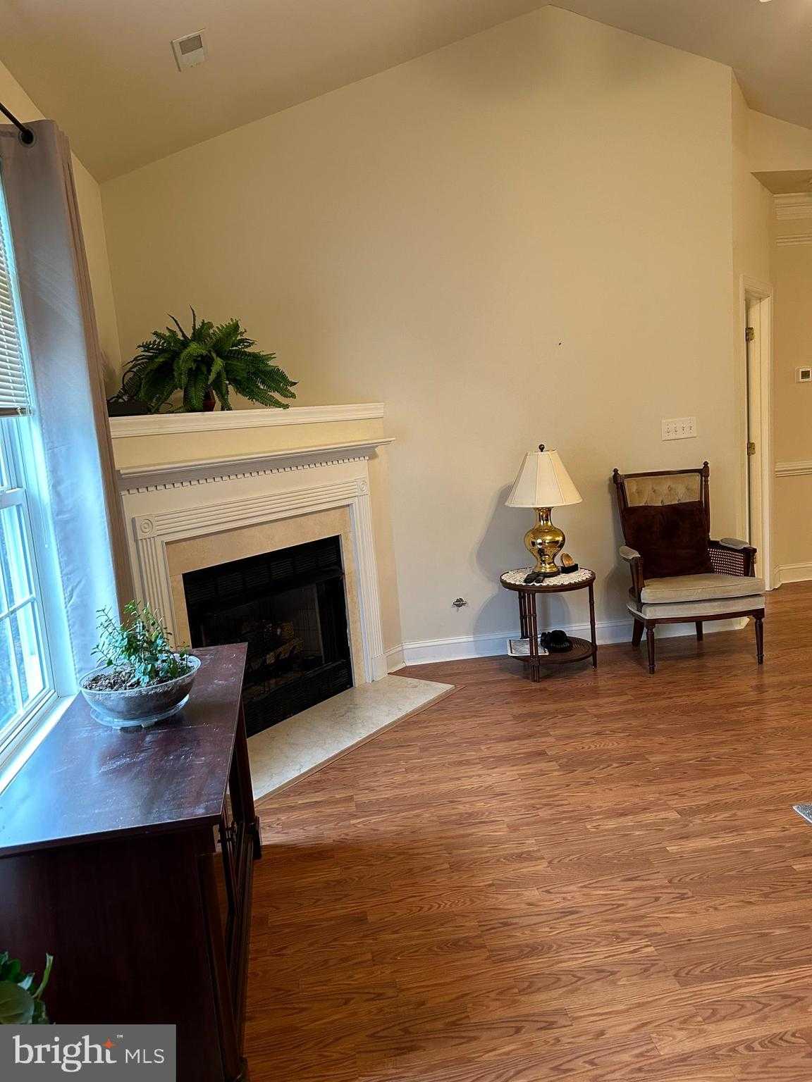 122 Bayberry CT photo 7